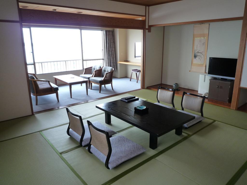 Kaiyoukaku Gamagori Bilik gambar